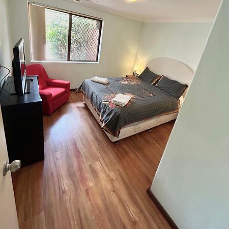 Geraldton Holiday Unit With Free Streaming Esterno foto
