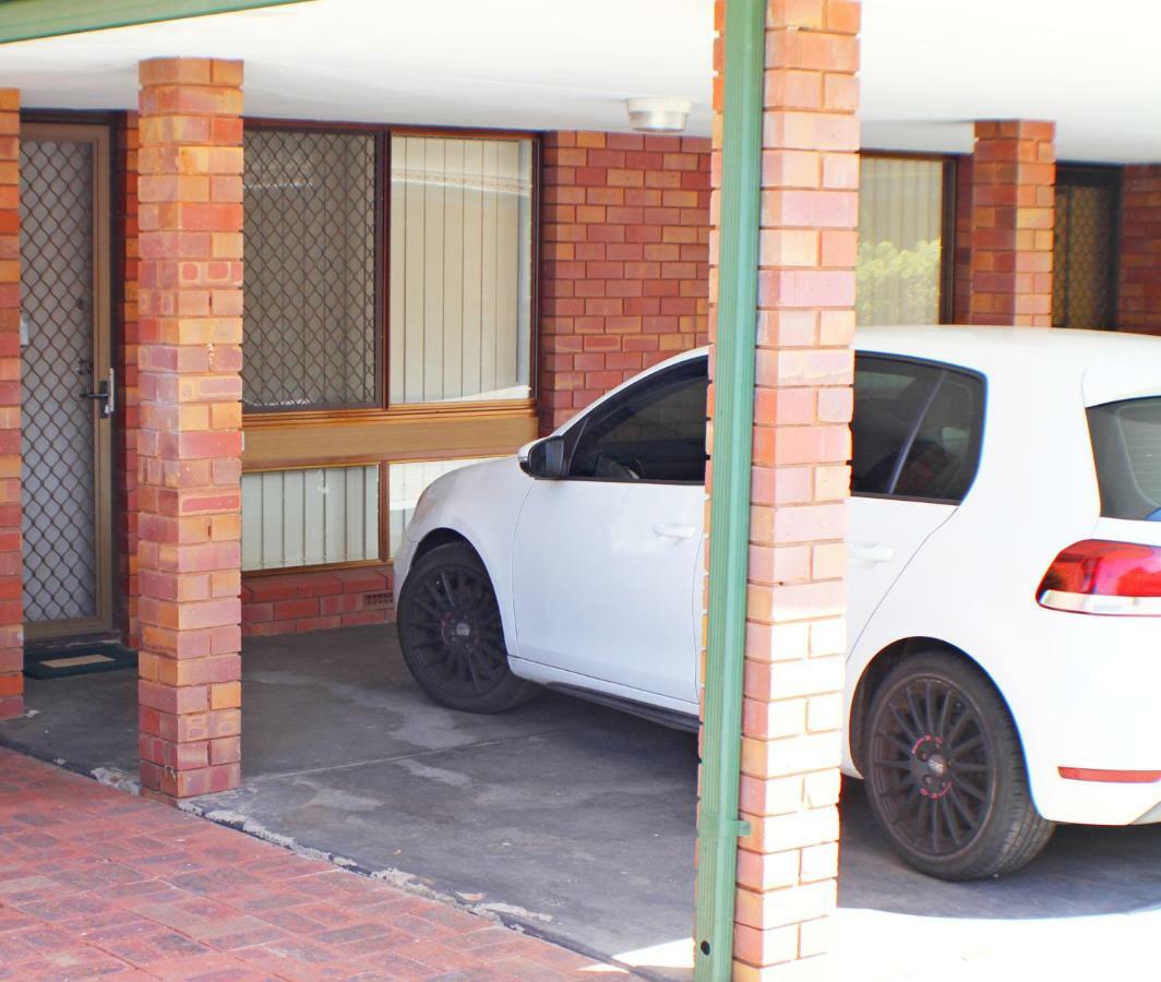 Geraldton Holiday Unit With Free Streaming Esterno foto